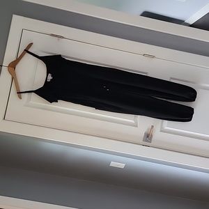 Nikki Poulos black jumpsuit!🌸